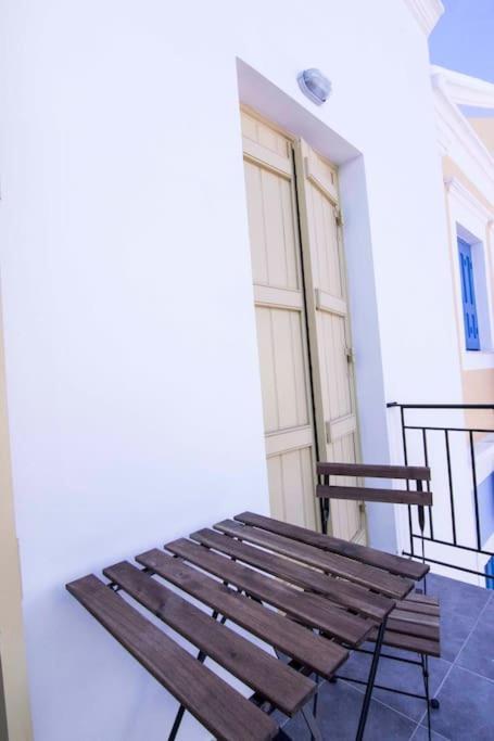 Aegli Apartments Deluxe Symi Bagian luar foto